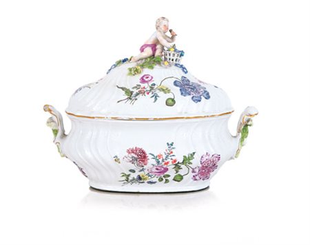 MEISSEN ZUPPIERA CON COPERCHIO IN PORCELLANA, MEISSEN, 1750 CA., ovale...