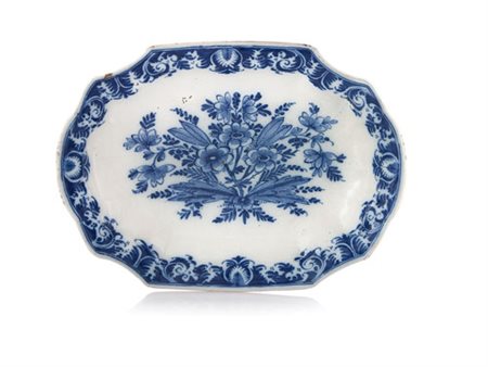 LODI PIATTO OVALE IN MAIOLICA, LODI, PROBABILMENTE G.G.ROSSETTI, 1735 CA.,...