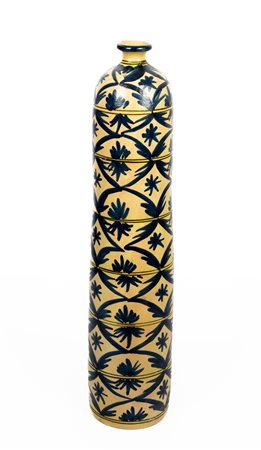 Alto vaso cilindrico con decori geometrici alternati   Manifattura siciliana del XX secolo