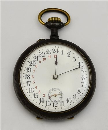 Orologio da tasca, primi 1900, acciaio CASSA: in acciaio con doppio fondello;...
