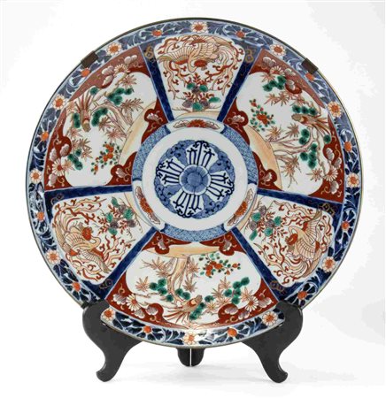  
GRANDE PIATTO IN PORCELLANA 'IMARI' 
 