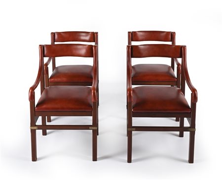 Quattro sedie con braccioli Anni '60 cm 83,5x50x46 legno, ottone e pelle