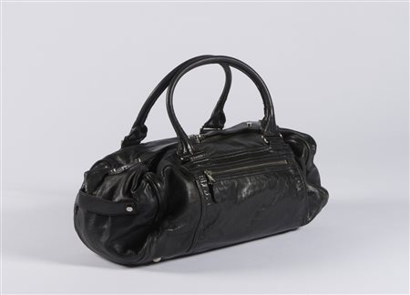 BALENCIAGA - Borsa in pelle nera.