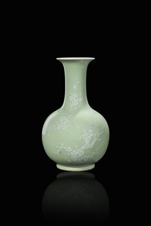VASO<BR>Vaso in porcellana celadon