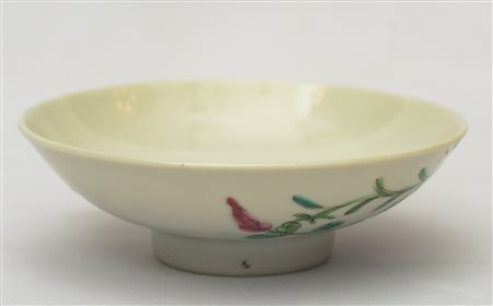 Ciotolina Cina, inizio XX secolo porcellana diametro 9,5 cm In porcellana...