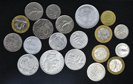 LOTTO DI MONETE composto da 20 monete francesi: - 5 cent 1962 - 10 cent 1997...