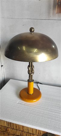 LAMPADA DA TAVOLO