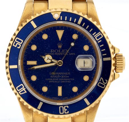 ROLEX  
Submariner Oyster Perpetual: orologio da polso in oro 1991
 