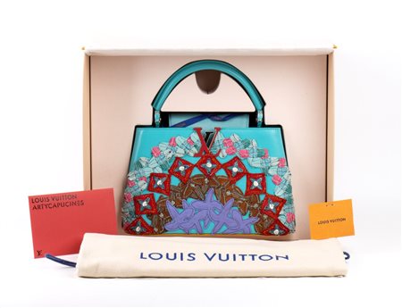 Louis Vuitton  
Louis Vuitton 
 