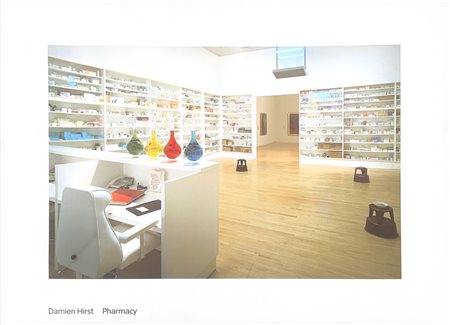 Damien Hirst, manifesto pharmacy