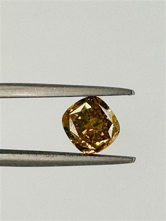 DIAMANTE 2,01 CT NATURAL FANCY MARRONCINO GIALLO ARANCIATO INTENSO UNIFORME TAGLIO CUSCINO - GIA - UD30115