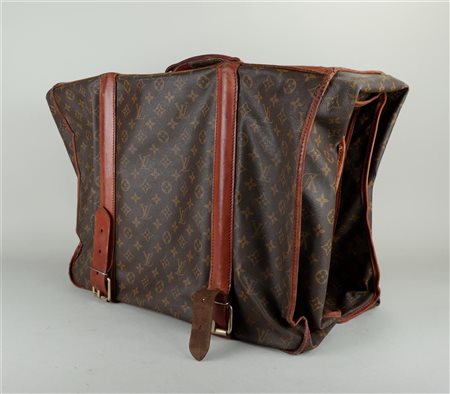 A Louis Vuitton, vintage, folding travel bag. 59 x 40 x 60 cm.