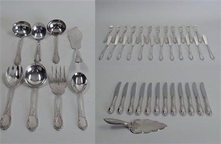 An extensive silver cutlery set, Wilkins Sterling 925 consisting of: 12-piece...