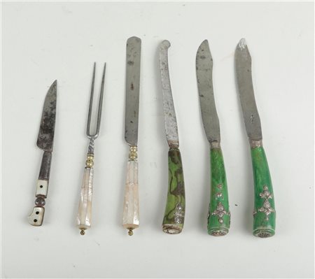 A lot of various 19th century cutlery decorated with, among other things,...