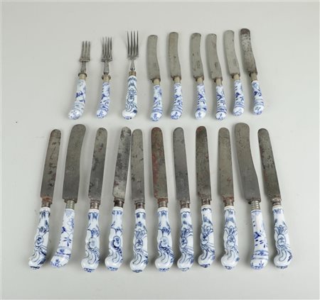 A lot of various knives and forks with porcelain handles in zwiebelmuster...