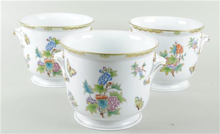 Three large cachepots with Queen Victoria decoration. Herend, 20th century.17...