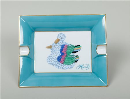 A porcelain ashtray with decoration of two ducks. Herend, 20th century.Diam....