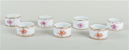 Lot of seven napkin rings in Apponyipink & orange decor. Herend, 20th century.