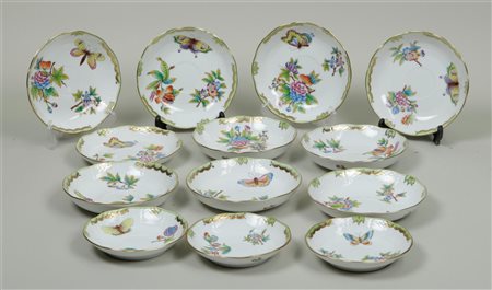 A lot of thirteen porcelain saucers with Queen Victoria decoration. Herend,...