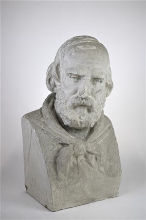 Pietro Clerici "Garibaldi" 
scultura in gesso (h cm 70) 
firmata alla base (grav