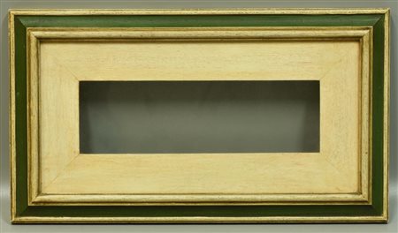 CORNICE IN LEGNO completa di vetro e passepartout cm 43x24, luce cm 28x8,5...