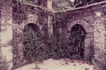 Luigi Ghirri (1943-1992)  - Castelli Romani, 1982