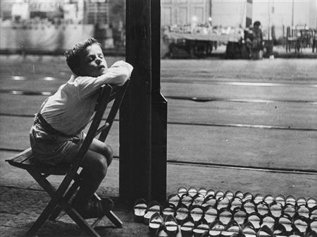 Mario De Biasi (1923-2013)  - Napoli, 1954