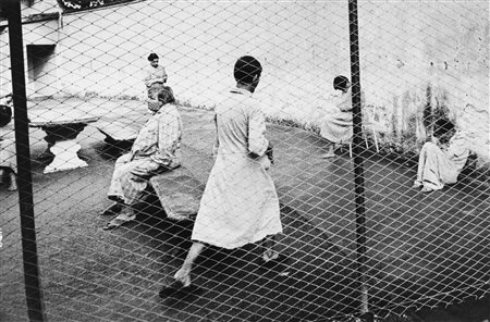 Gianni Berengo Gardin (1930)  - Istituti Psichiatrici Italiani, 1969