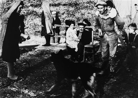 Mario Giacomelli (1925-2000)  - La buona terra, 1964