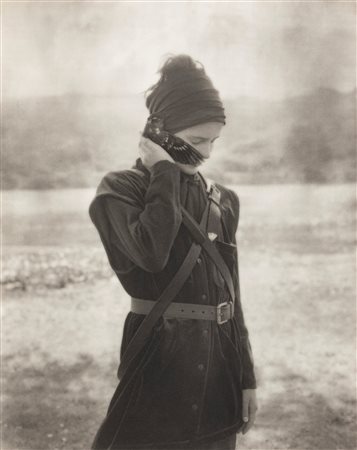 Beth Moon (1956)  - Listening to the sky, 2000/2010