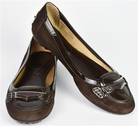 Tod’s BALLET FLATS DESCRIPTION: Brown suede ballerina flats with buckle. Size...