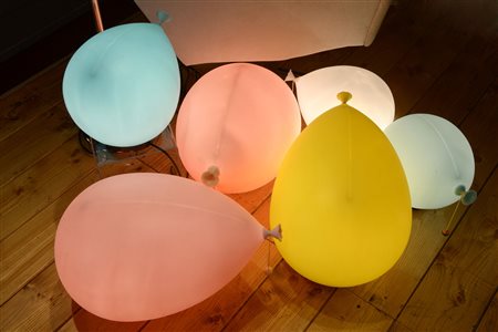 A table, wall or ceiling lamp Bilumen,&nbsp; Five &#39;Balloon&#39; lamps...