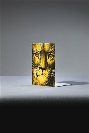 PIERO FORNASETTI<BR>Milano 1913 - 1988<BR>Fermalibro