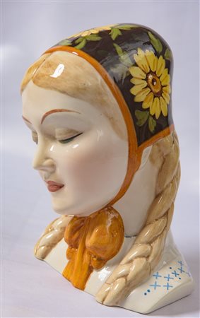 Antonio Ronzan - Profilo femminile ceramica 22 x 17 x 10 cm Al retro della...