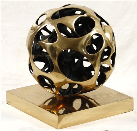 Gianfranco Meggiato (1963) Sfera tensione, 2005 Scultura in bronzo a cera...