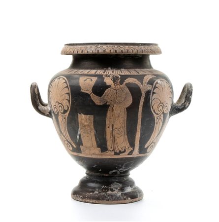 Hydra biansata in ceramica classica a figure rosse rappresentante figura di offerente tra motivi decorativi a foglie d'acanto   