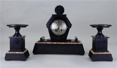 A marble art decor clock set. Circa 1920. Minor damage.35 x 37 cm (pendule).