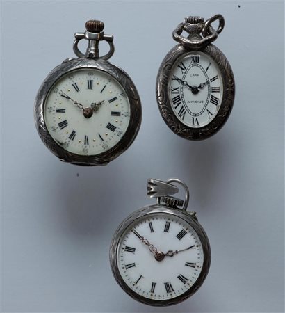 Lot with small steel and silver pocket watches in various conditions -...