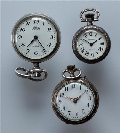 Lot with small steel and silver pocket watches in various conditions -...