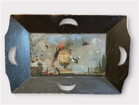 A wooden tray, with folk art painting of birds 19th century. 50 x 60 cm.