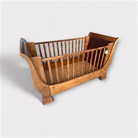 A unique Simon Horn cot. 95 x 160 x 85 cm.