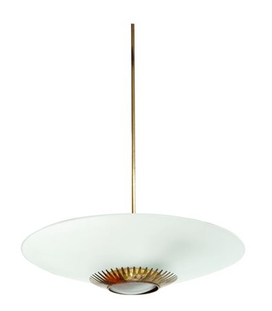 PRODUZIONE ITALIANA Lampadario con struttura in ottone e vetro curvato...