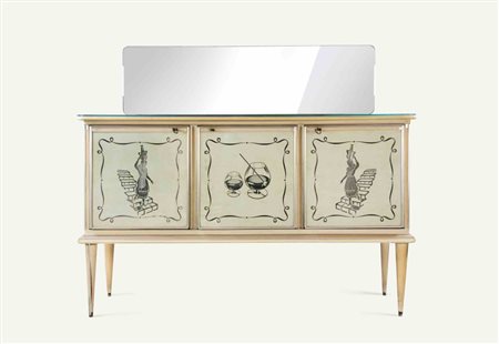  
Buffet con Embedded Mirror 1950s
Legno, alluminio 135H x 155L x 50D cm