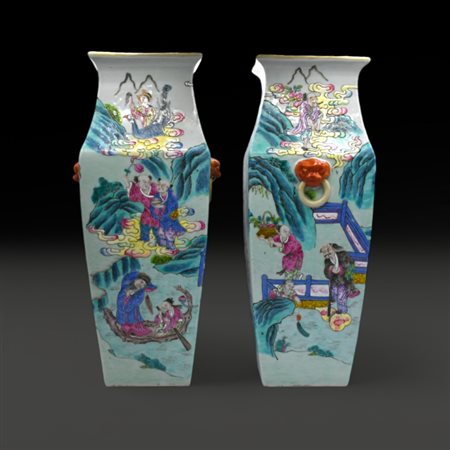 A pair of Chinese vases