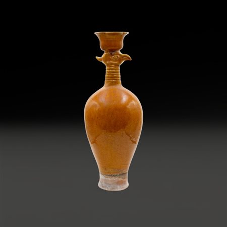 A Chinese zoomorphic vase