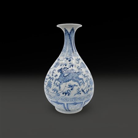 A Chinese blue and white pear shaped vase