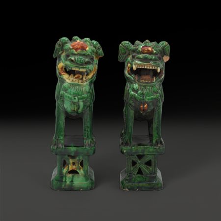 A pair of Sancai buddhist lions