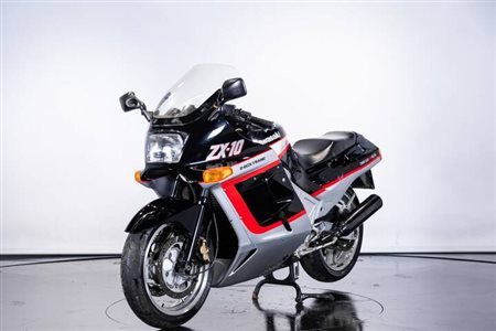 KAWASAKI <BR>Modello ZX-10 Tomcat