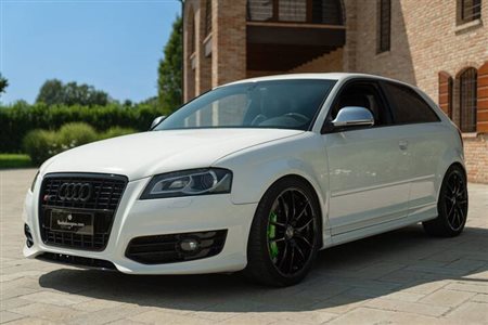 AUDI<BR>Modello S3