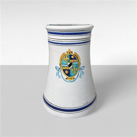 Vasetto in maiolica policroma